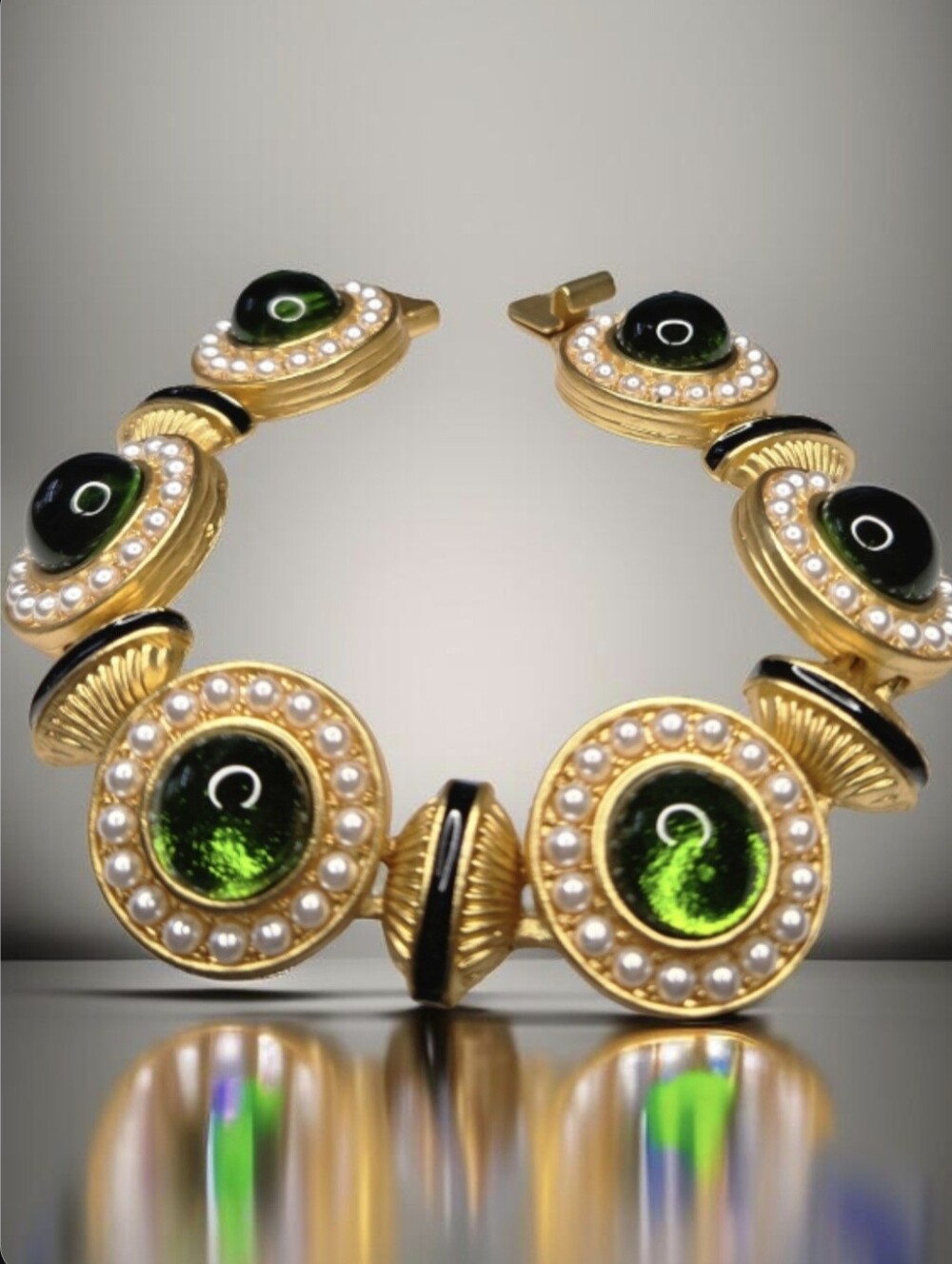 Lovely 18k MatteGold Plated Emerald Glass Cabochon Pearl Onyx Enamel Bracelet